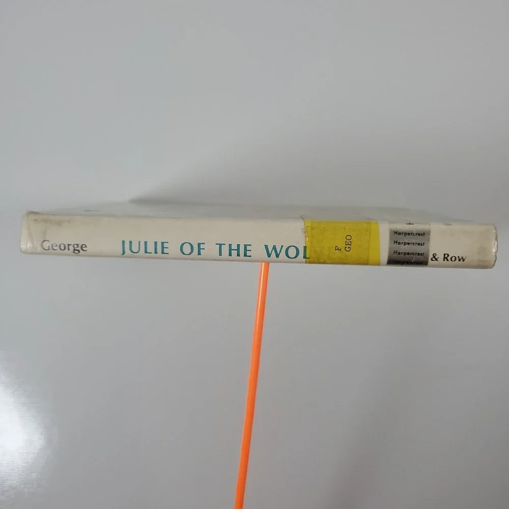 JULIE OF THE WOLVES by Jean Craighead George, Newberry Medal Winner, 1972 HC/DJ